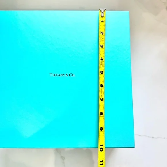 Tiffany & Co Big Tiffany Gift Box in Tiffany Blue Signature color 💚💙🎁 - Picture 14 of 16